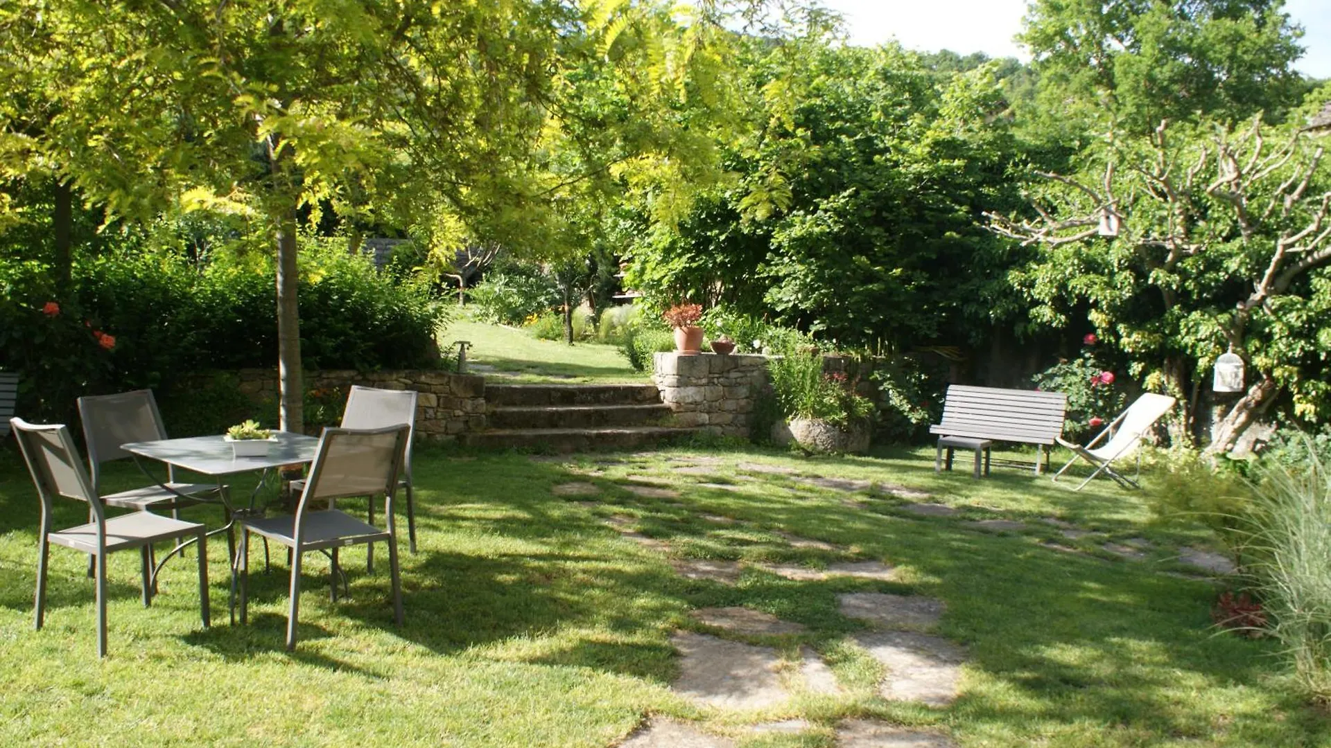 Bed and Breakfast Les Frejals Compeyre 3*,