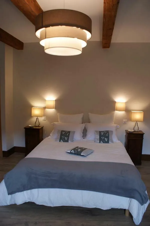 Les Frejals Bed & Breakfast Compeyre 3*,  France