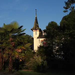 Bed & Breakfast Petit Chateau